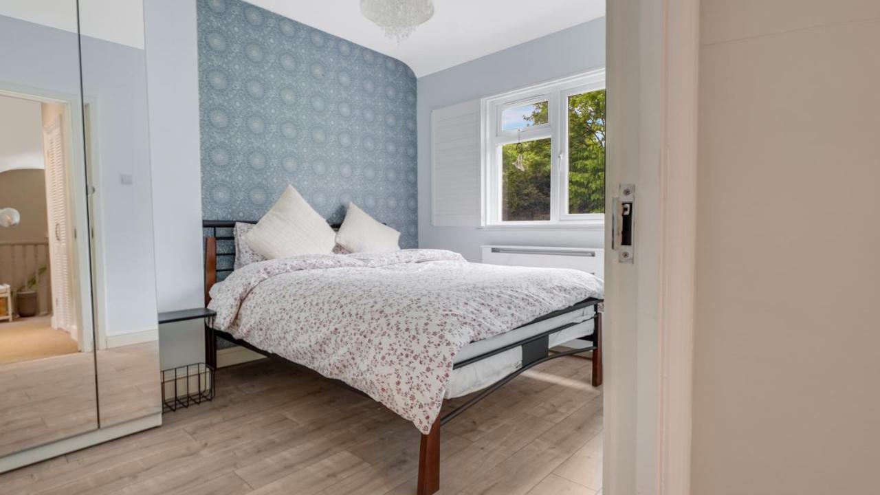 Cosy Luxurious Family Home 伦敦 外观 照片